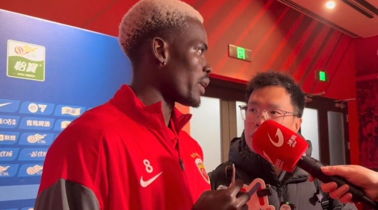 v体育-让·克劳德：攻入生涯首球不知如何形容，我们是个非常好的团队